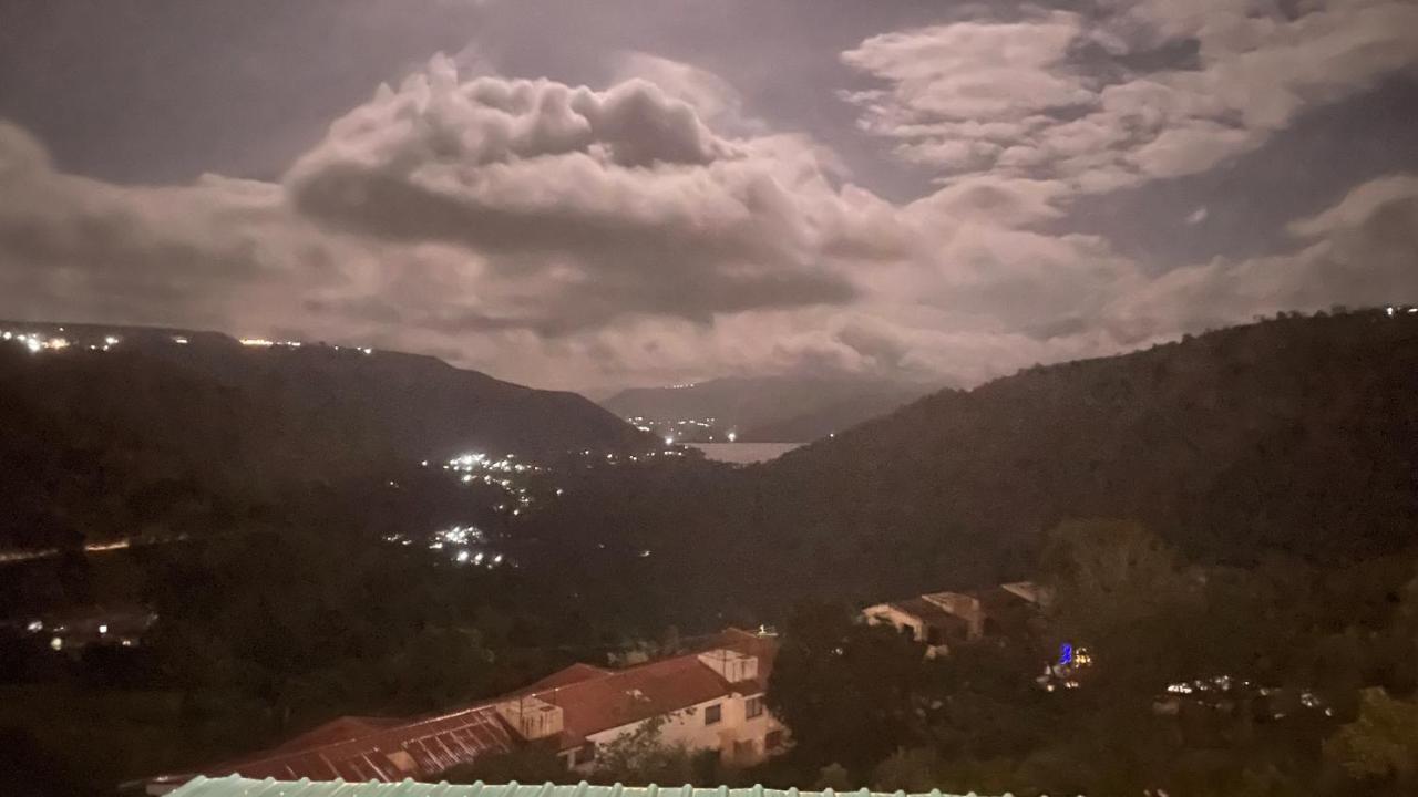 Belle-Vue Holiday Homes - 1Bhk Apartments Panchgani Εξωτερικό φωτογραφία